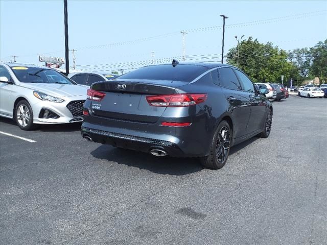 2020 Kia Optima SE