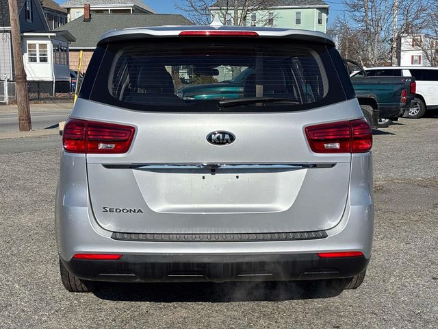 2020 Kia Sedona L