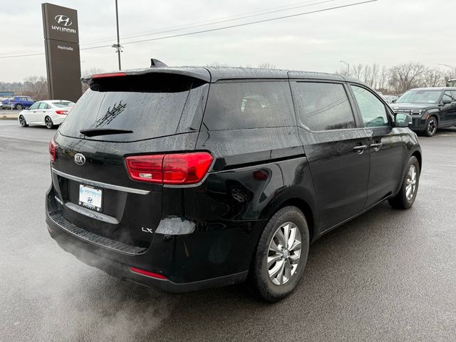 2020 Kia Sedona LX