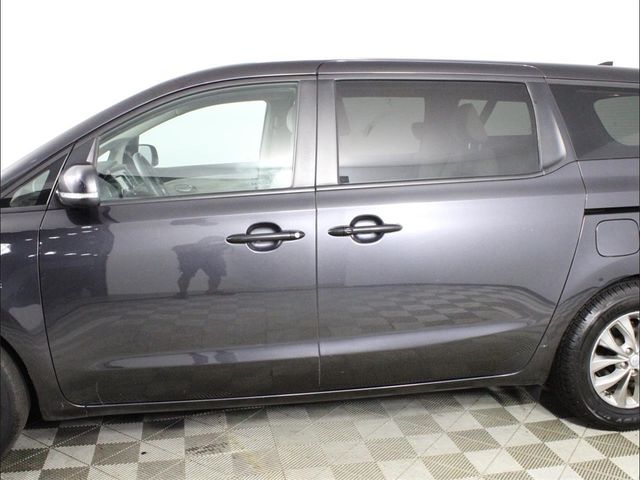 2020 Kia Sedona LX