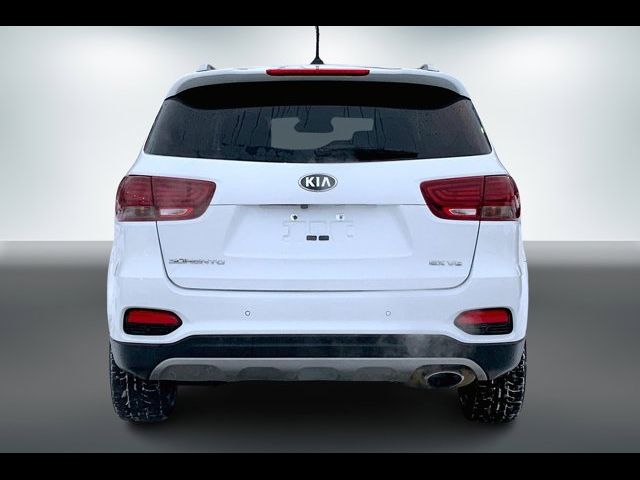 2020 Kia Sorento EX V6