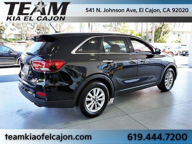 2020 Kia Sorento LX