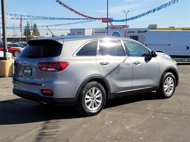 2020 Kia Sorento LX