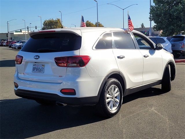 2020 Kia Sorento LX