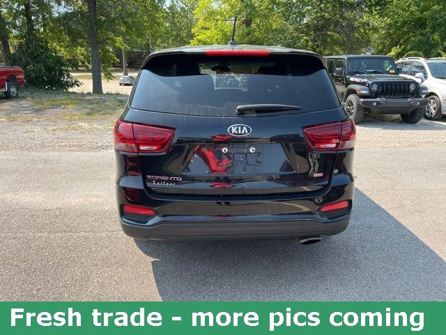 2020 Kia Sorento LX