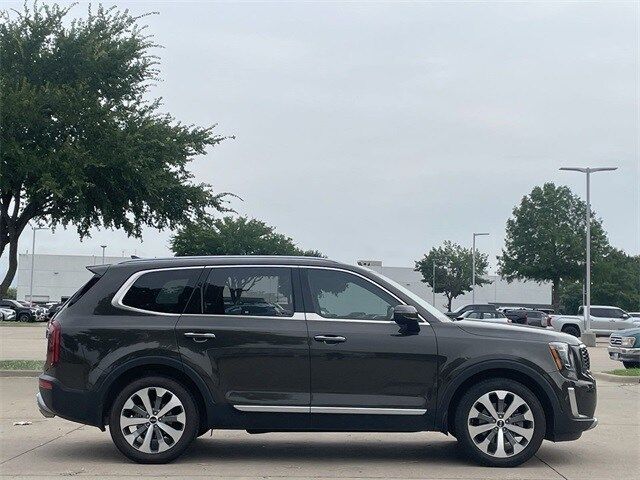 2020 Kia Telluride S