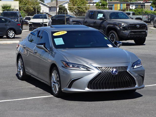 2020 Lexus ES 300h Ultra Luxury