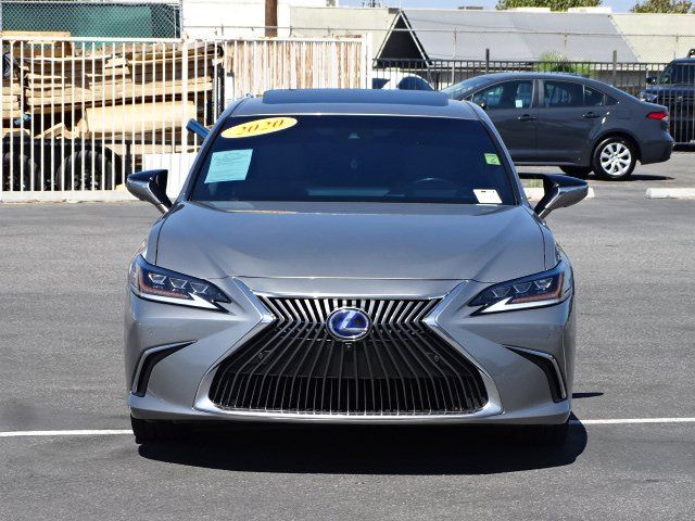 2020 Lexus ES 300h Ultra Luxury