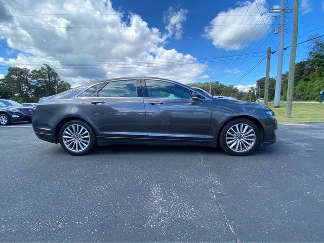 2020 Lincoln MKZ Standard