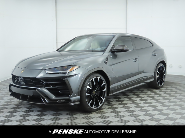 2020 Lamborghini Urus Base