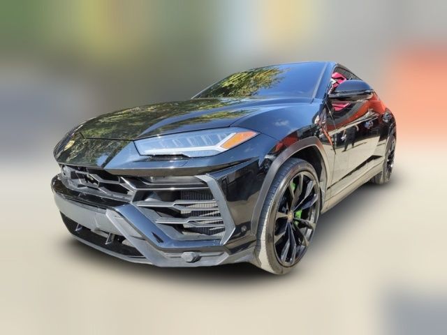 2020 Lamborghini Urus Base