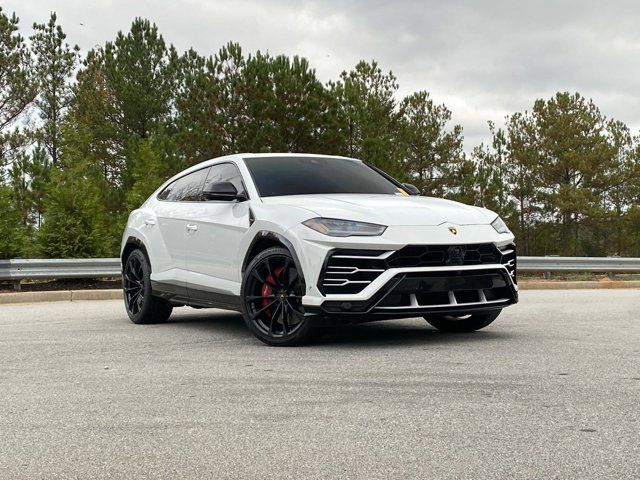 2020 Lamborghini Urus Base