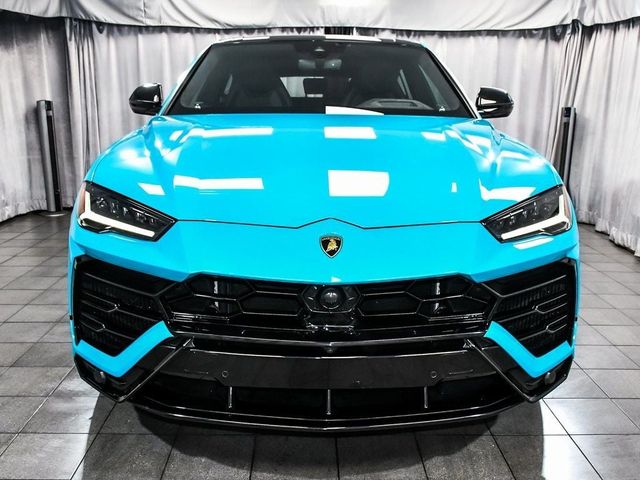 2020 Lamborghini Urus Base