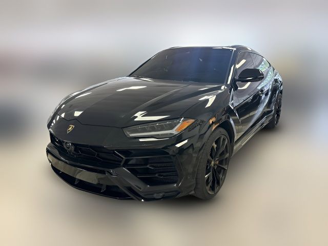 2020 Lamborghini Urus Base