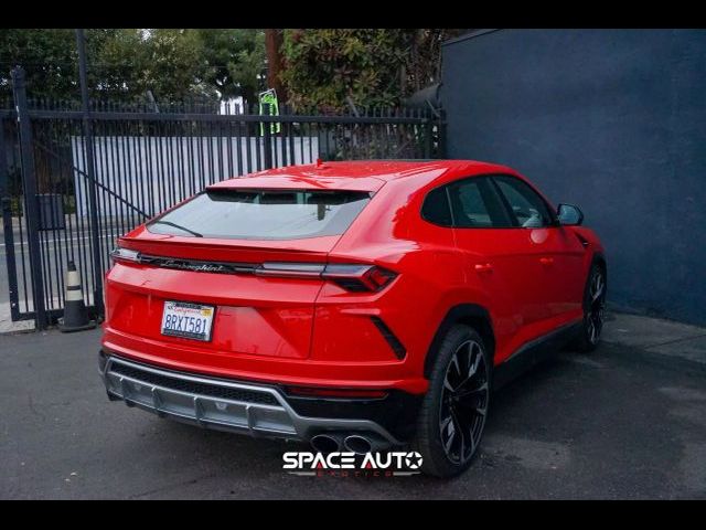 2020 Lamborghini Urus Base