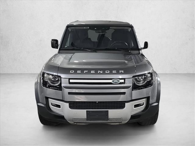 2020 Land Rover Defender SE