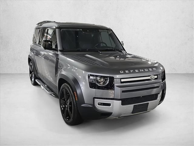 2020 Land Rover Defender SE