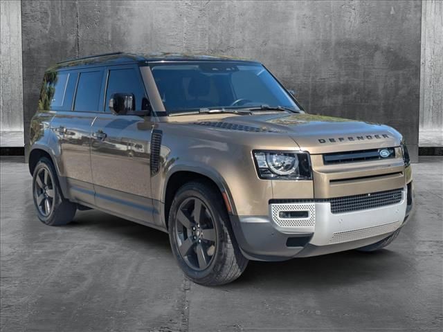 2020 Land Rover Defender SE