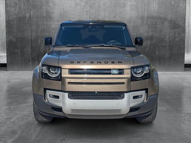 2020 Land Rover Defender SE