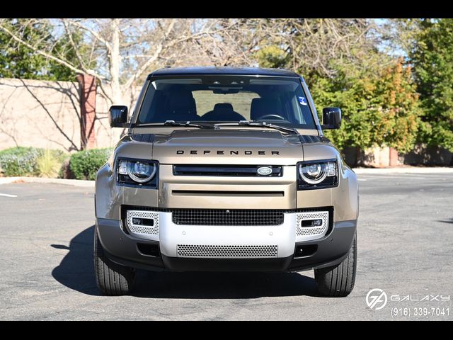 2020 Land Rover Defender SE