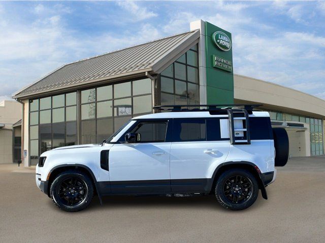 2020 Land Rover Defender SE