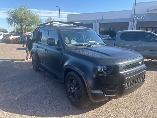 2020 Land Rover Defender SE