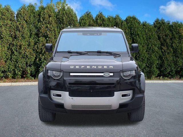 2020 Land Rover Defender SE