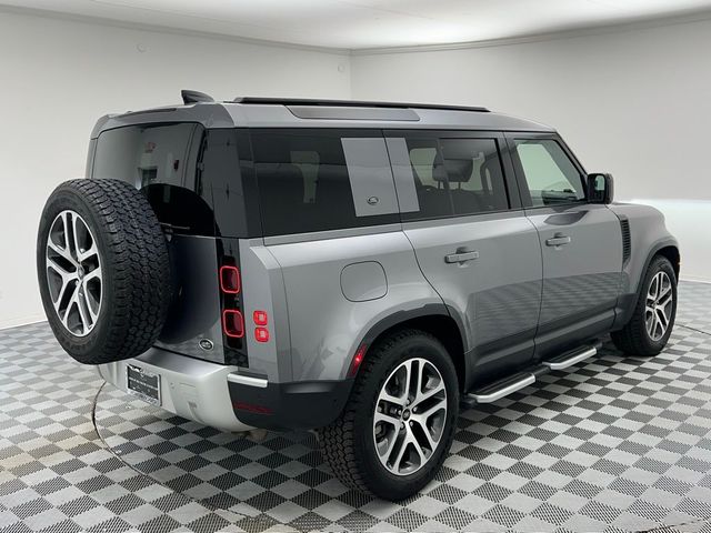 2020 Land Rover Defender SE