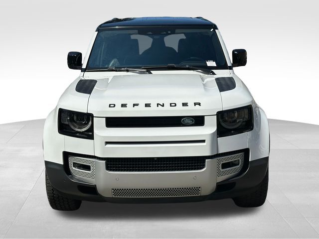 2020 Land Rover Defender SE