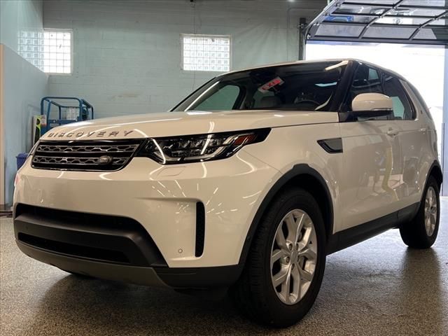 2020 Land Rover Discovery SE