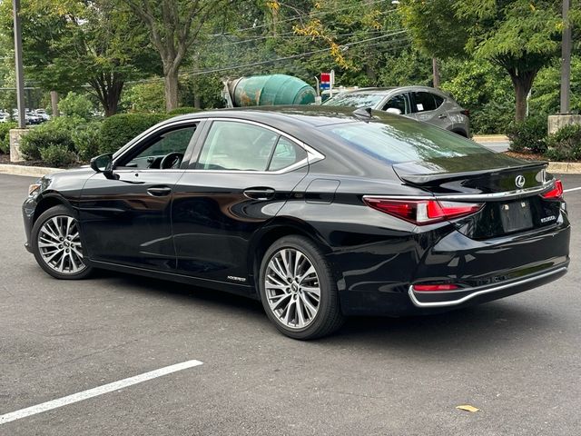 2020 Lexus ES 300h