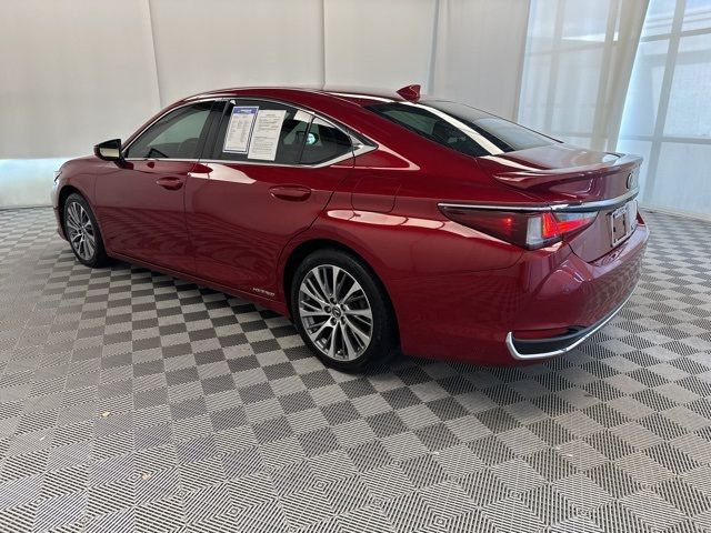 2020 Lexus ES 300h