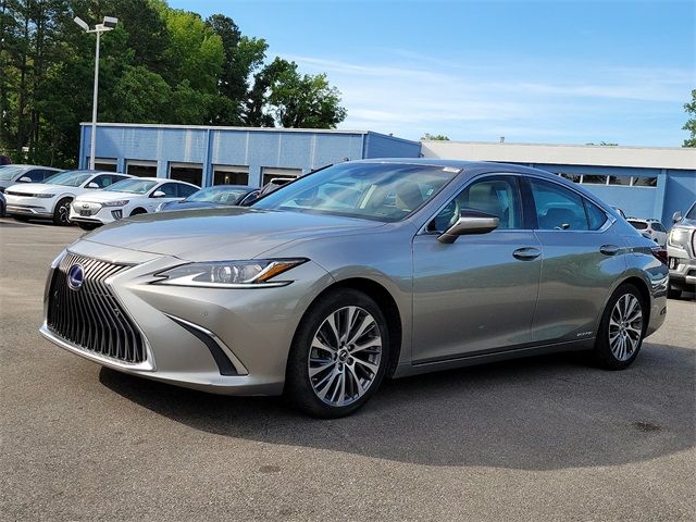 2020 Lexus ES 300h