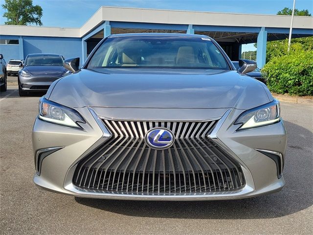 2020 Lexus ES 300h