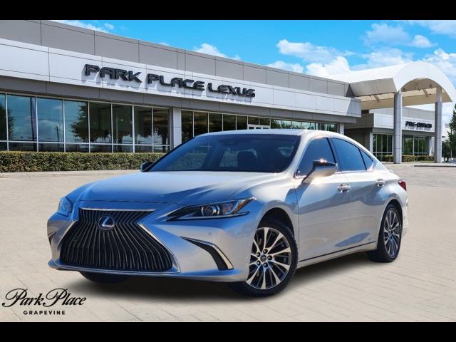 2020 Lexus ES 300h