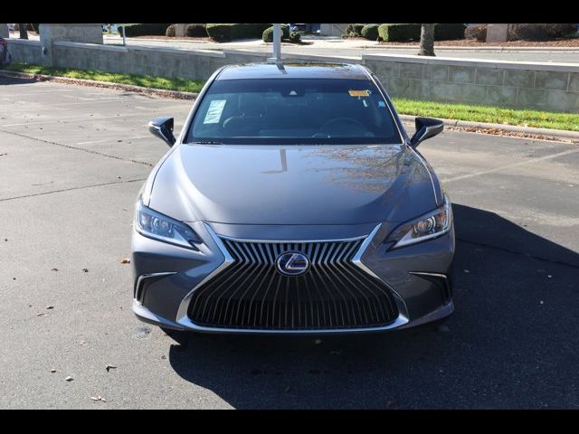 2020 Lexus ES 300h