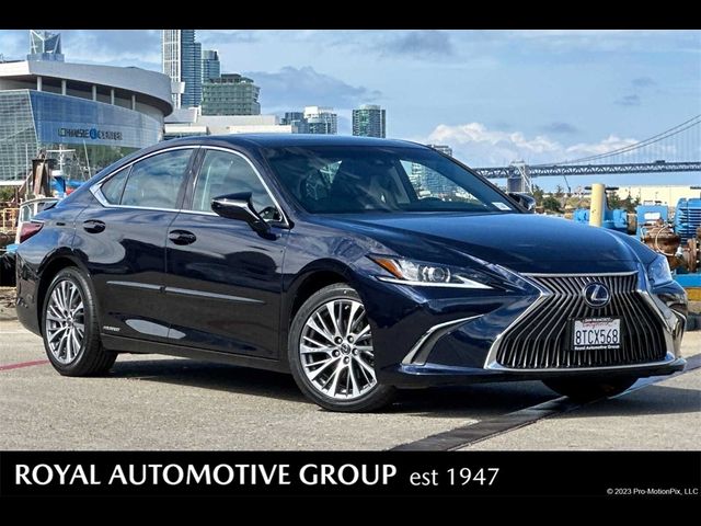 2020 Lexus ES 300h