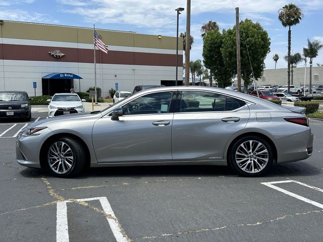 2020 Lexus ES 300h