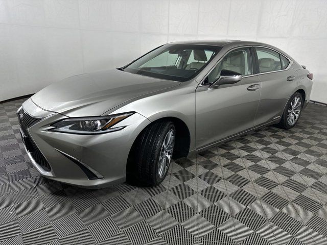 2020 Lexus ES 300h