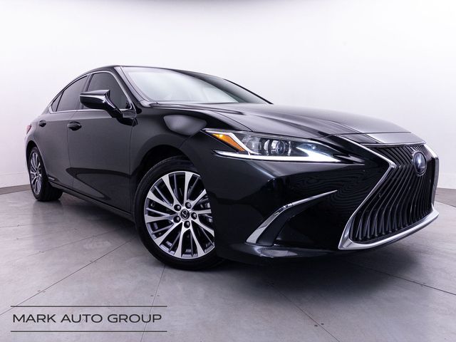 2020 Lexus ES 300h