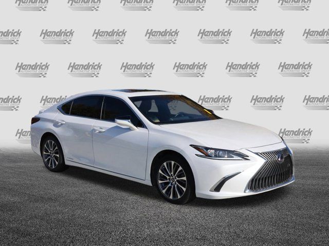 2020 Lexus ES 300h