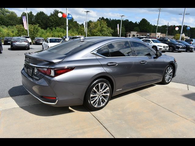 2020 Lexus ES 300h