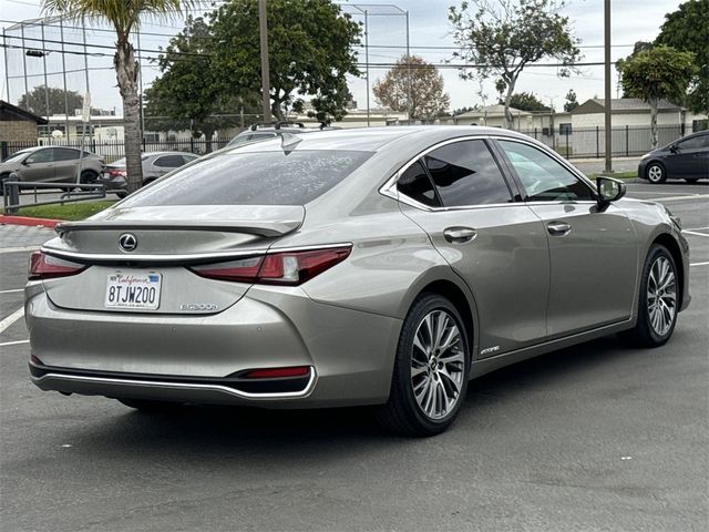 2020 Lexus ES 300h