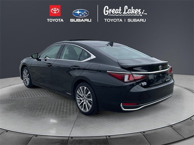 2020 Lexus ES 300h