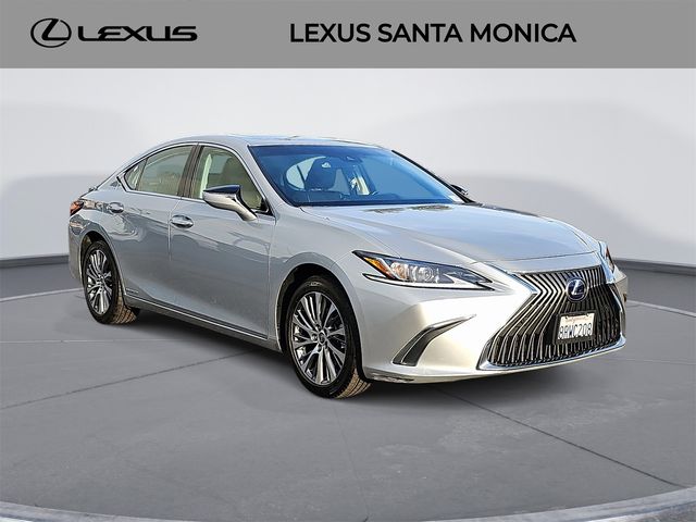 2020 Lexus ES 300h