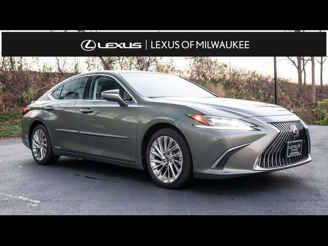 2020 Lexus ES 300h Luxury