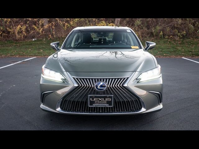 2020 Lexus ES 300h Luxury