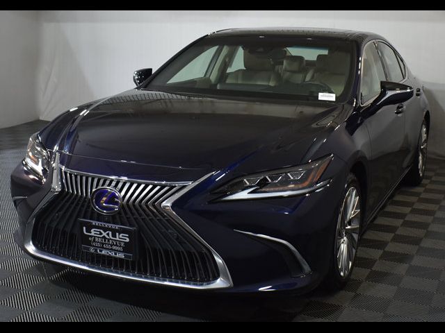 2020 Lexus ES 300h Luxury