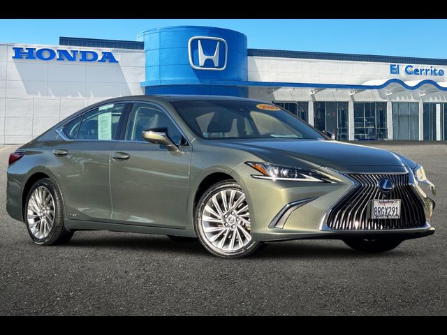 2020 Lexus ES 300h Luxury