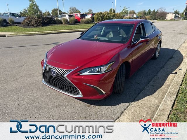 2020 Lexus ES 300h Luxury